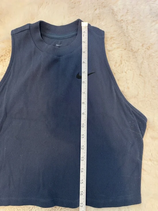 Nike x SoulCycle high-neck cropped blue tank top, size large - Picture 5 of 9